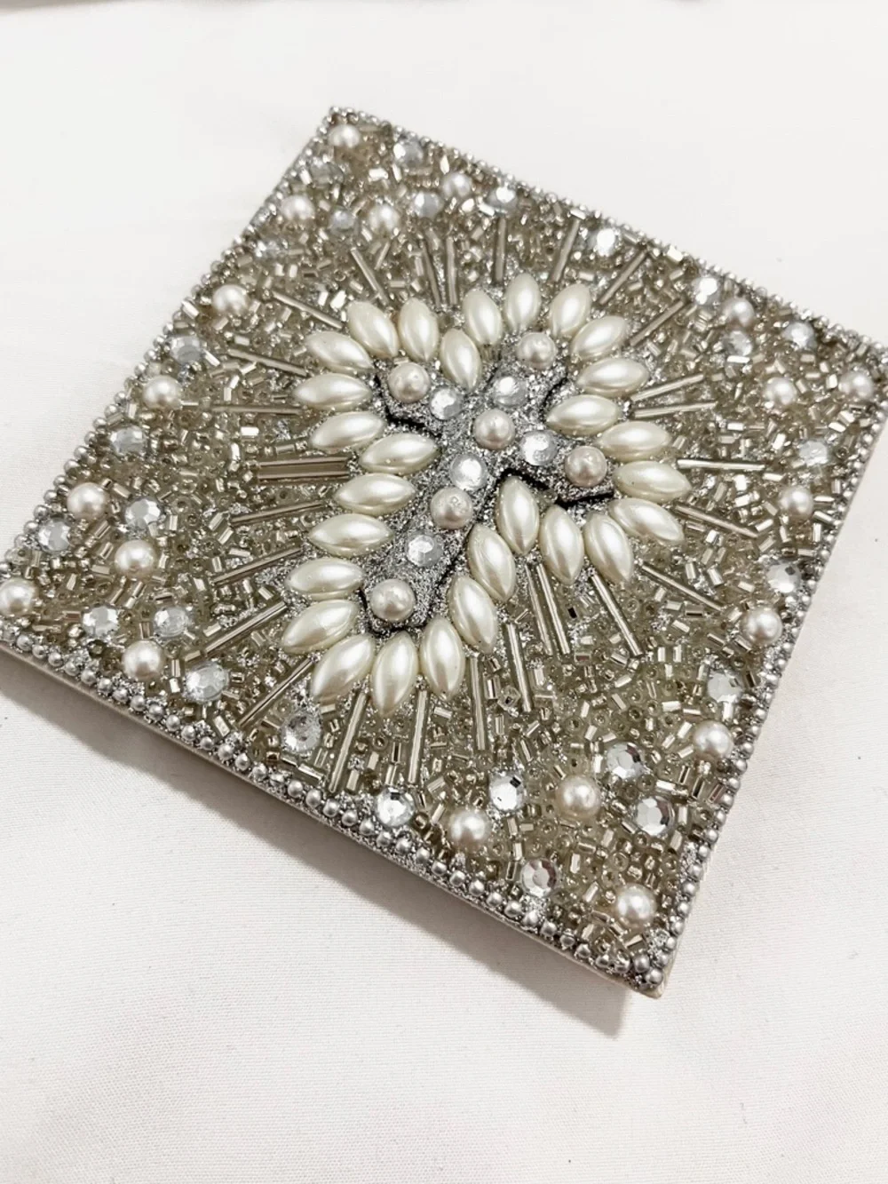EVDY Beaded Cross 4x4 Notepad 96 Blank Pages NWT